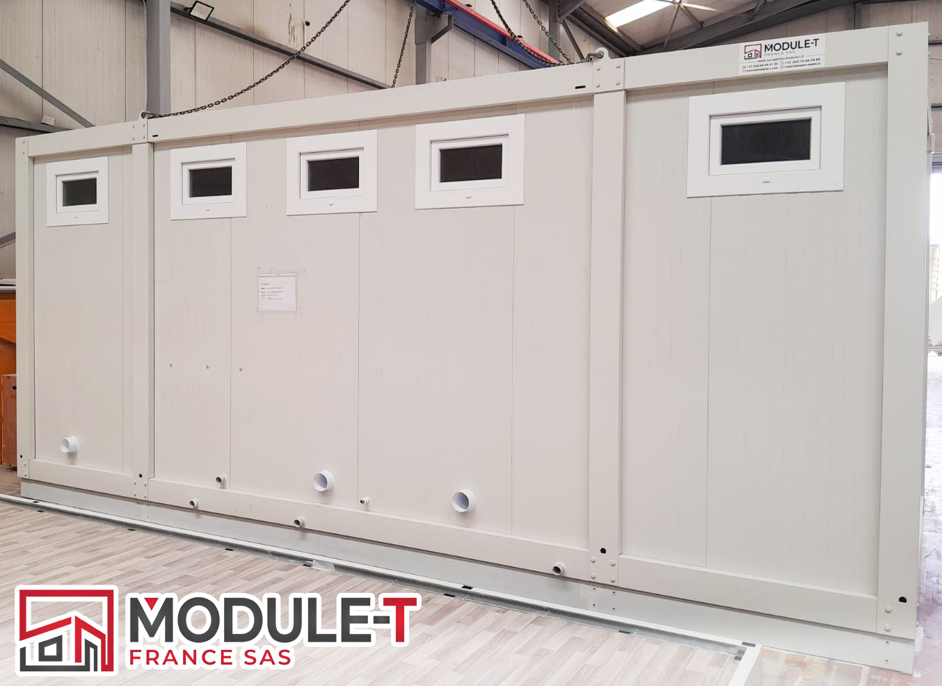 Module T DE | SC-A6000.2 – Sanitary Container with Toilets and Showers 14.4 m²